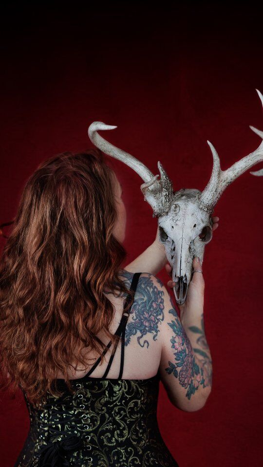 Every client brings a different kind of magic. ✨
Your story, our lens. Thank you for trusting us with your moments. 💜#carolinafoto #valokuvaus #hetket #selflove #strongwomen #nainen #love